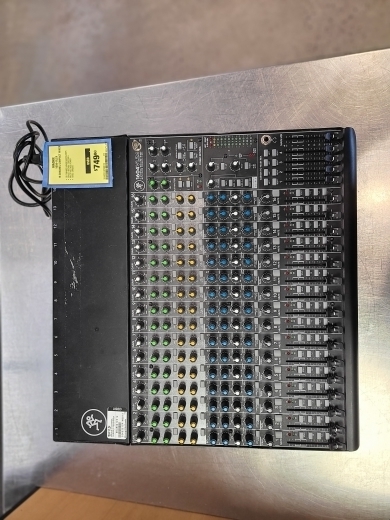 Store Special Product - Mackie - 1604-VLZ4